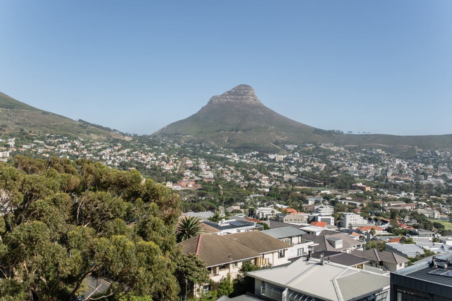 3 Bedroom Property for Sale in Vredehoek Western Cape